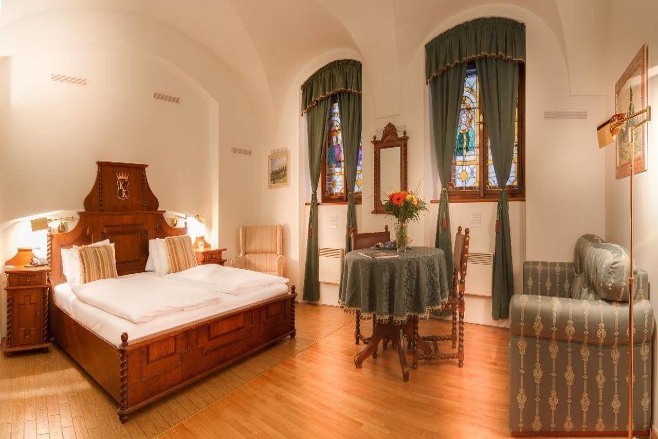 Hotel The King Charles 4*
