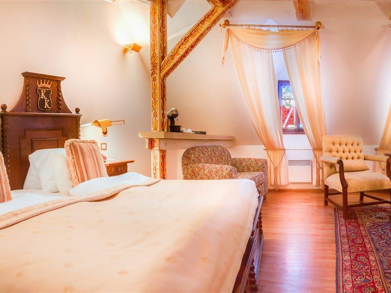 The King Charles 4*