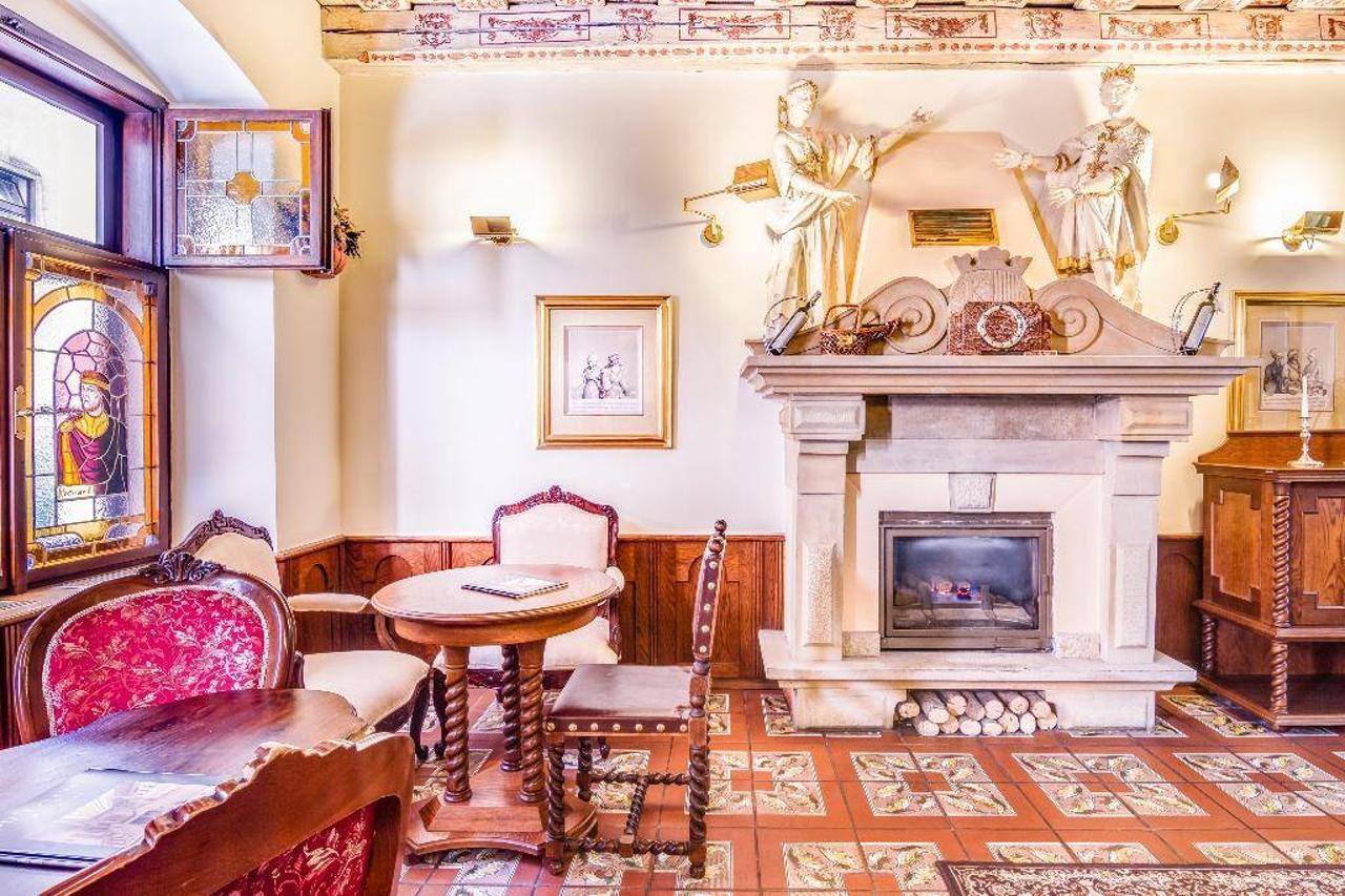 The King Charles Hotel